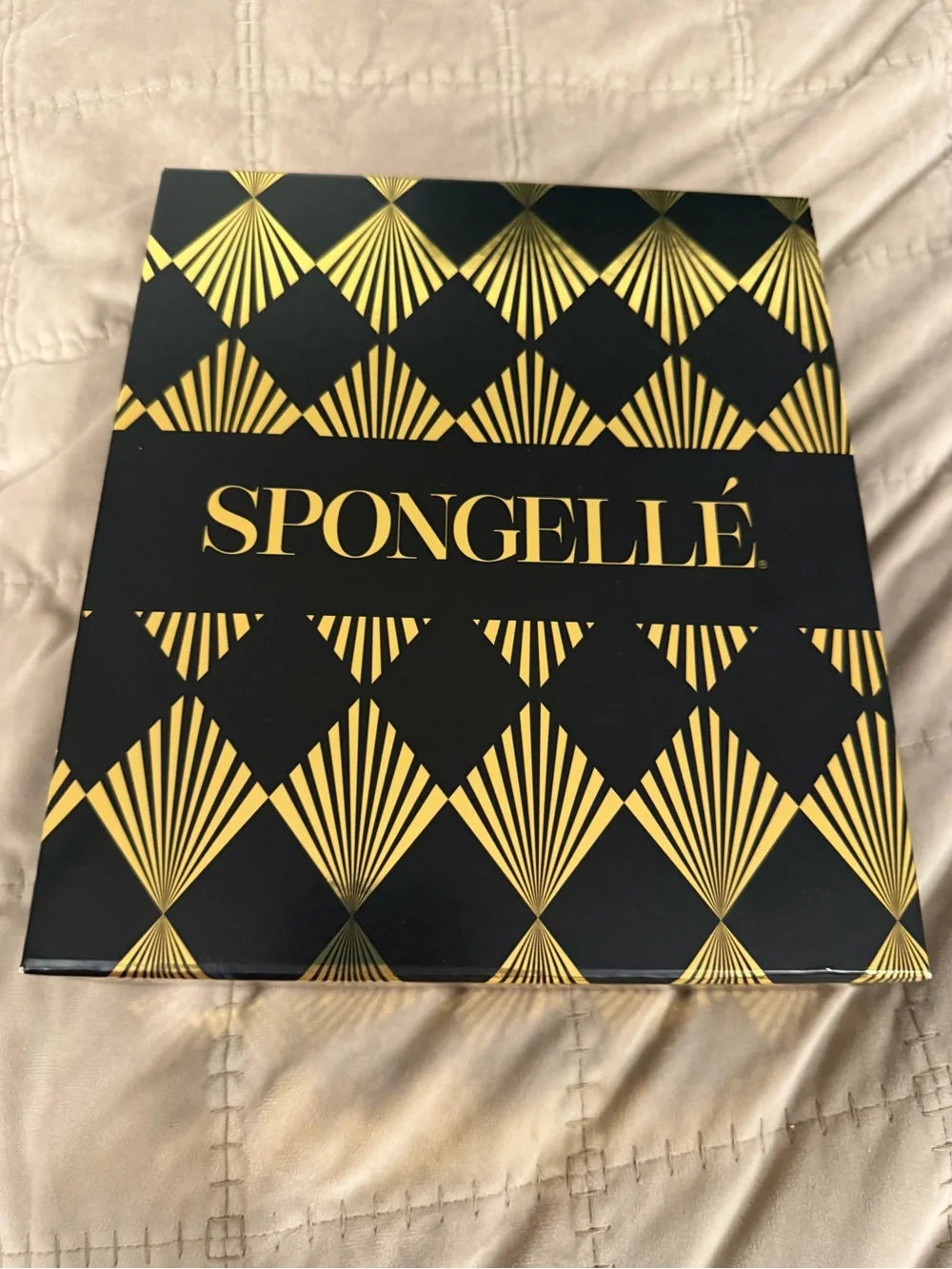 Spongelle All-In-One Body Treatment Set in French Lavender New In Box